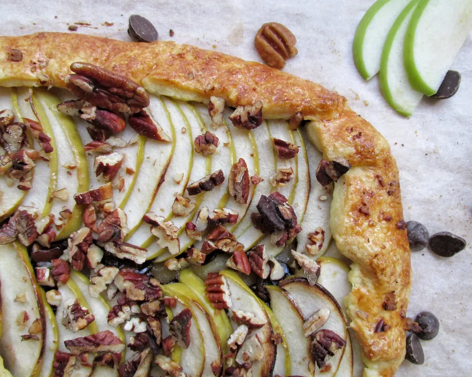chocolate apple galette