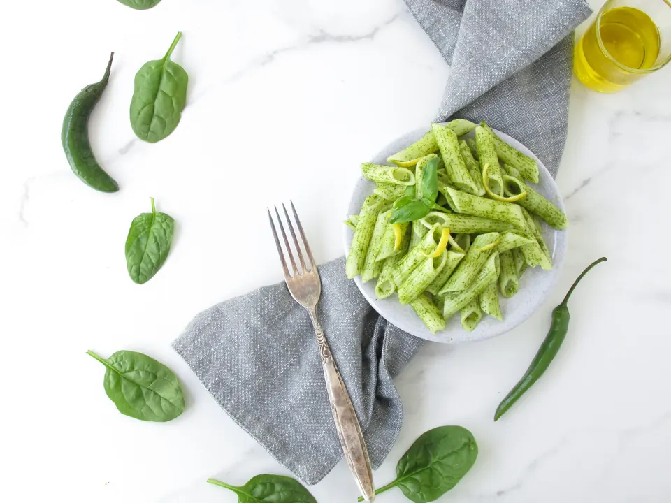 tangy green chili basil pasta
