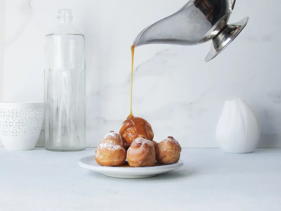 Small Batch Caramel Sauce