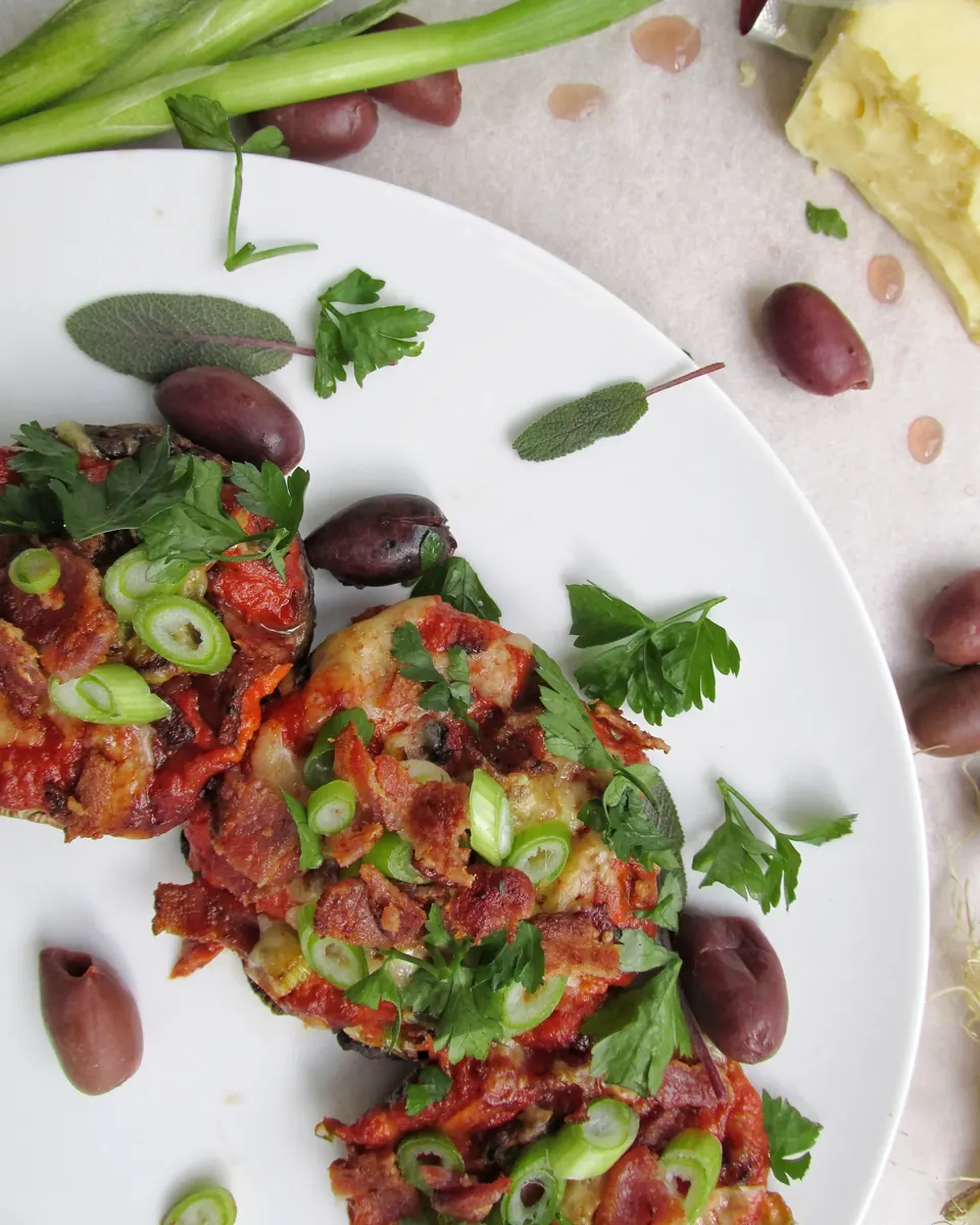 creamy tomato stuffed mushrooms